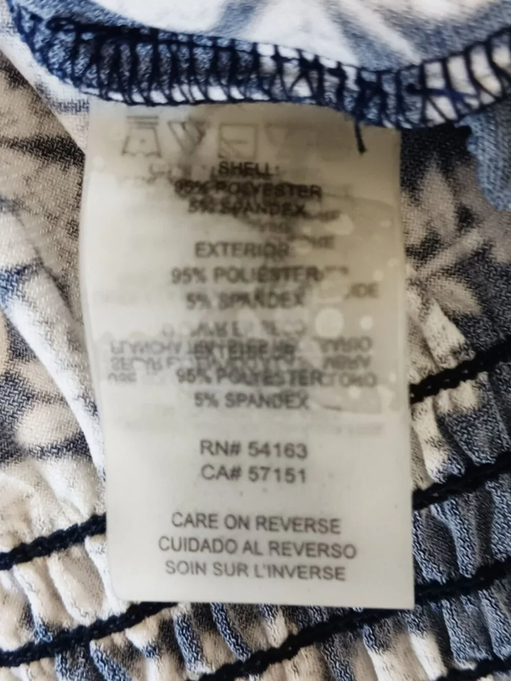 TOMMY HILFIGER Navy and White Floral Sleeveless Blouse Size L ($14) - Picture 11 of 12